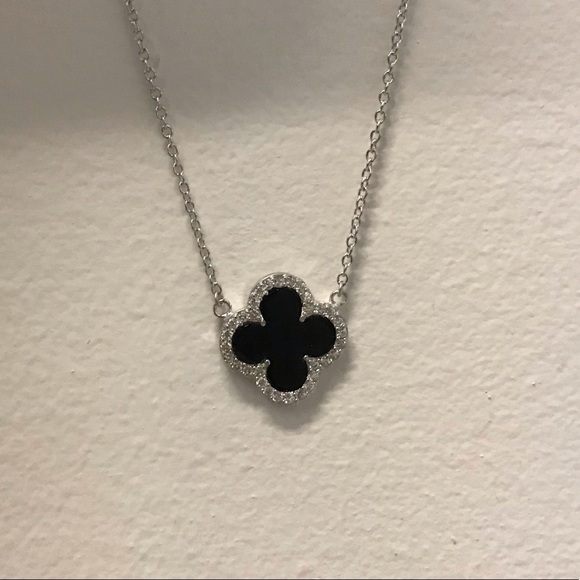 925 Sterling Silver CZs Onyx Four Leaf Clover Neck - Picture 2 of 5